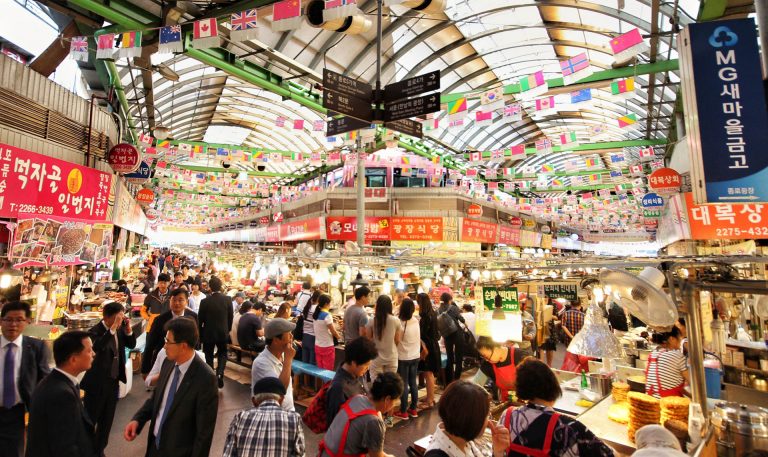 Chợ Gwangjang - thiên đường ẩm thực giữa lòng thủ đô Seoul