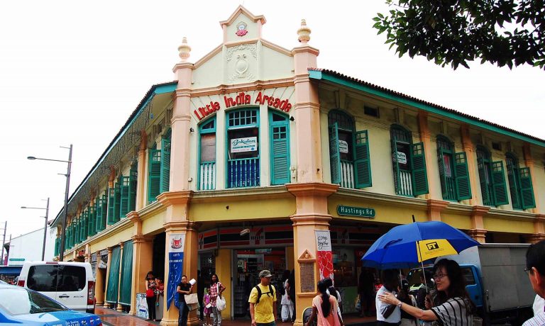 tour-di-bo-tai-khu-tieu-an-little-india-singapore