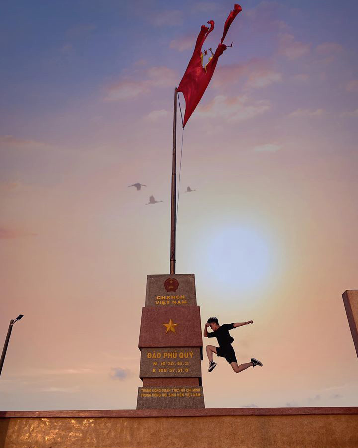 du lịch phú quý tự túc nên đi đâu? cột cờ đảo phú quý